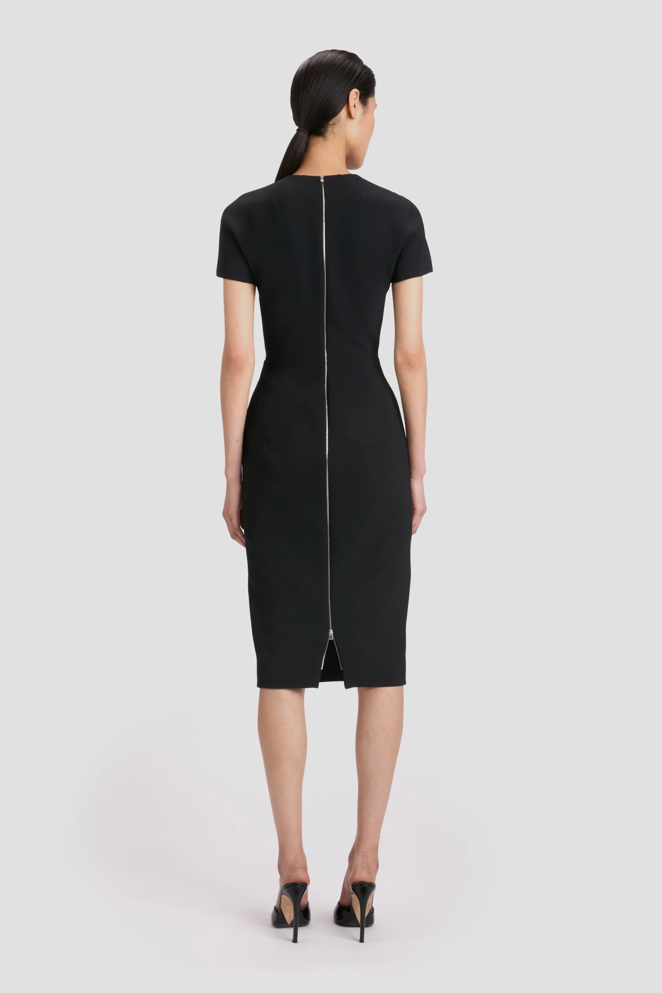 Fitted T-Shirt Dress In Black - Image 3