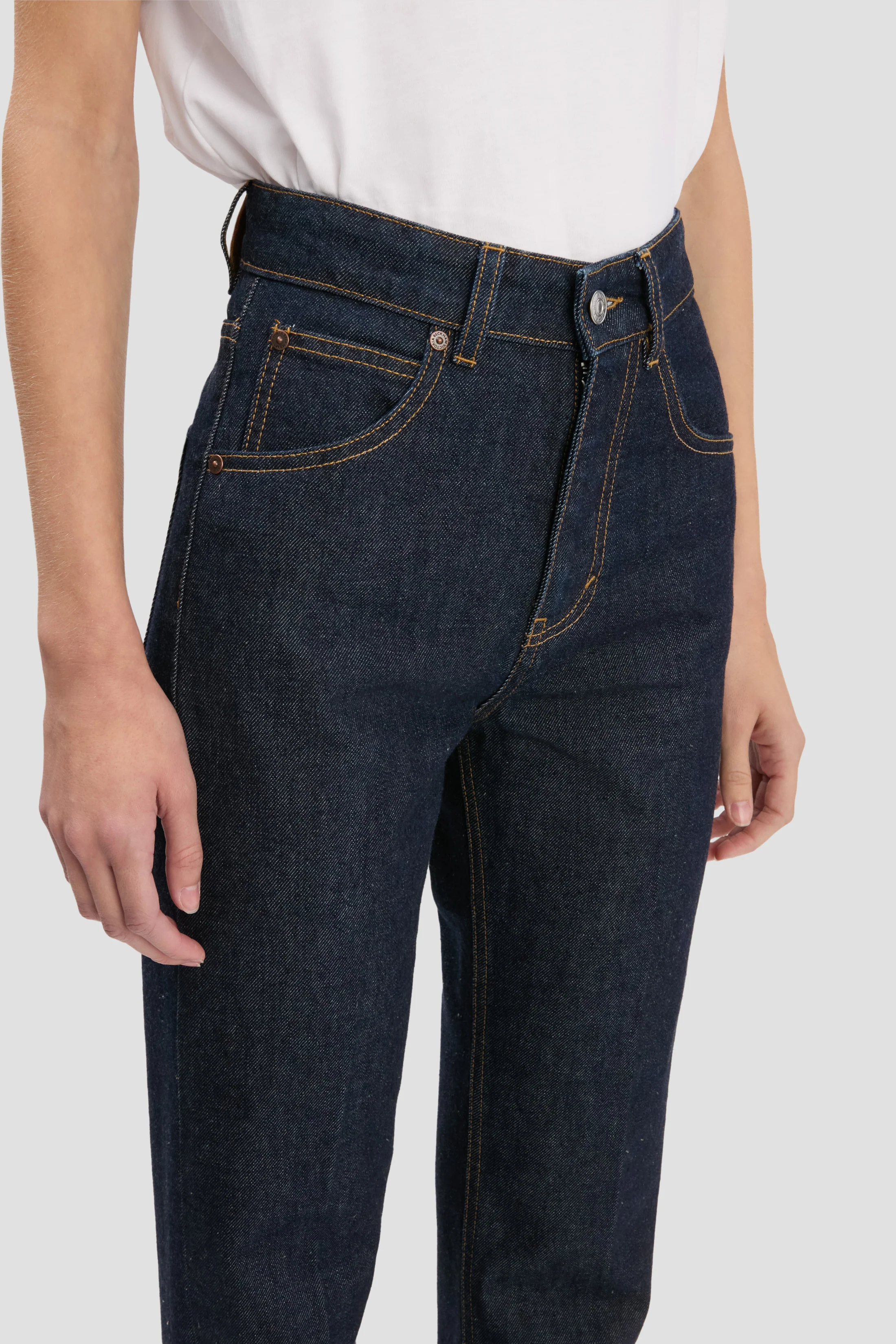 Julia Stretch Jean In Indigo Rinse - Image 3