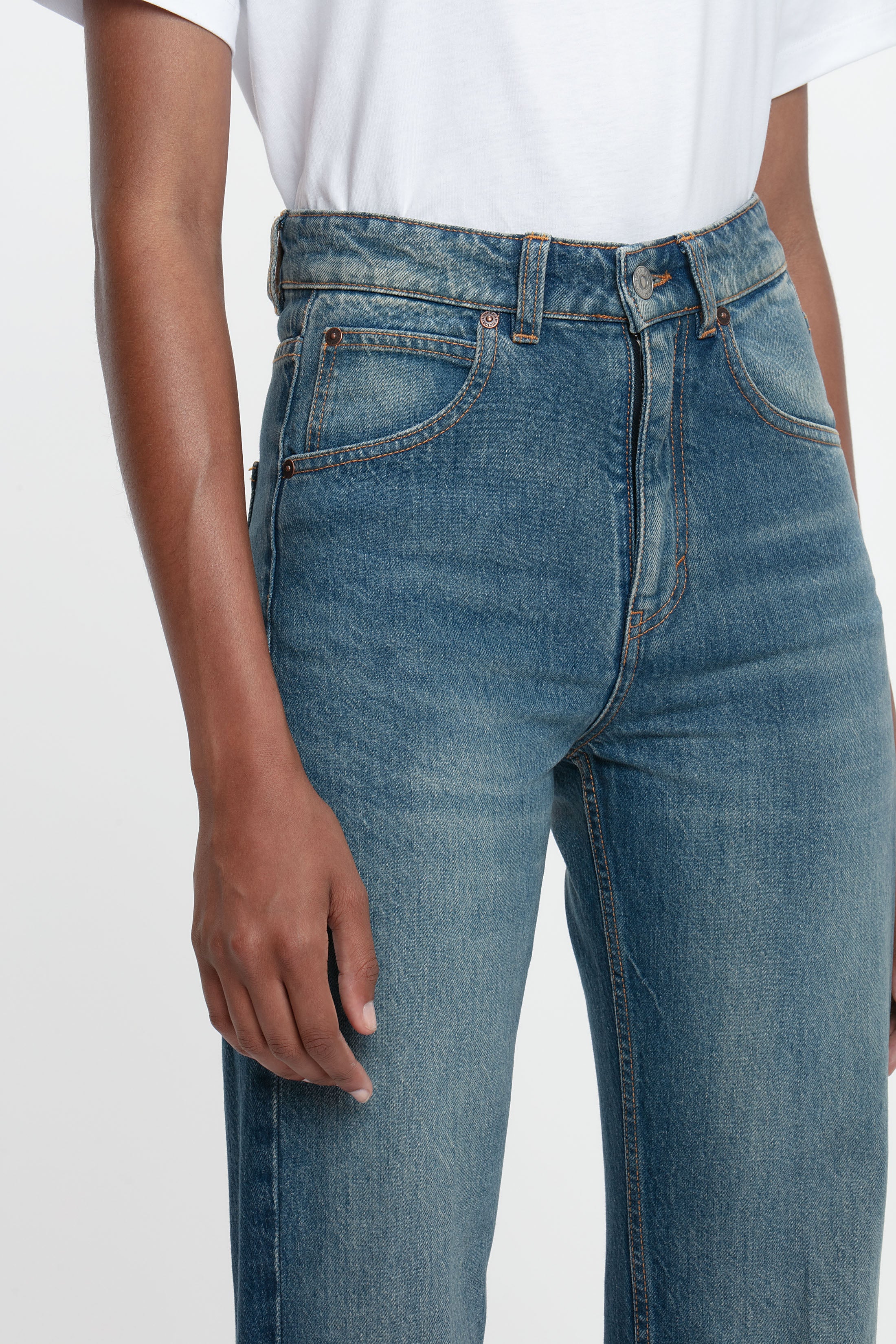 Julia Stretch Jean In Mid Blue - Image 3