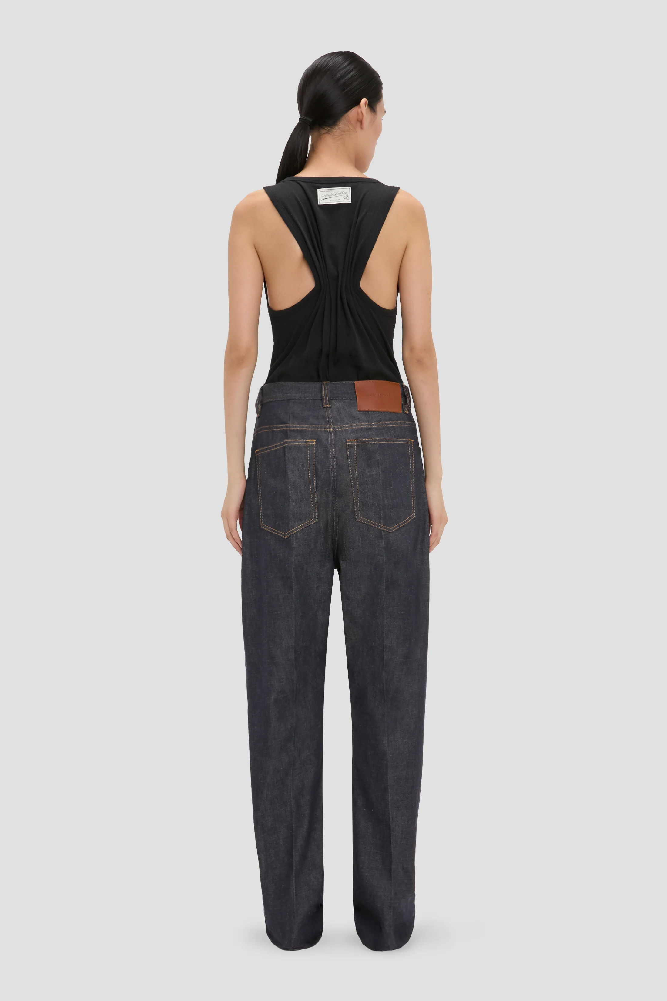 Split Tank Top In Black - Image 4